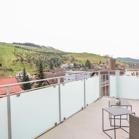 Penthouse I 106 Qm I 2 Balkone I Boxspring I Nespresso I Parkplatz Apartamento Oberharmersbach Exterior foto